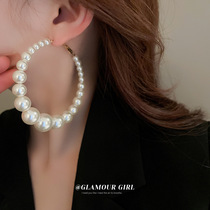 South Korea Personality Atmospheres Pearl Earrings Style Fashion Superior Temperament Ear Ring Retro Hyperbolic light and luxurious