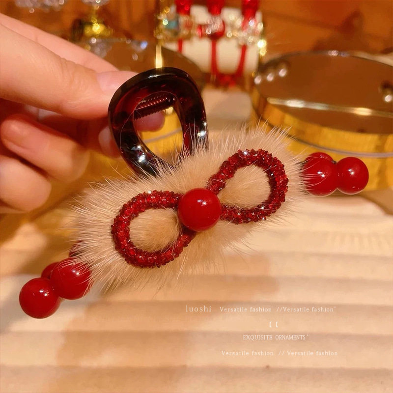 2025新款红色抓夹女高级感简约气质新年发夹后脑勺盘发鲨鱼夹头饰,淘宝优惠券,粉丝福利购,淘宝优惠卷