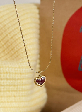 红色爱心钛钢吊坠项链