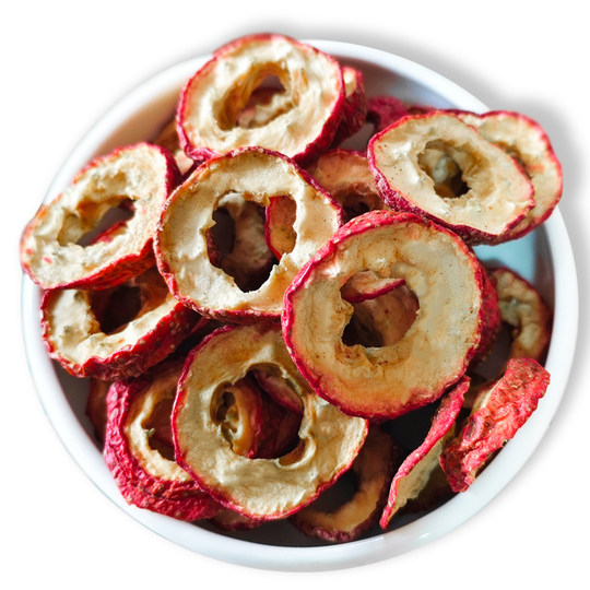 Selected pitted, sulfur-free smoked dried hawthorns, naturally sun-dried