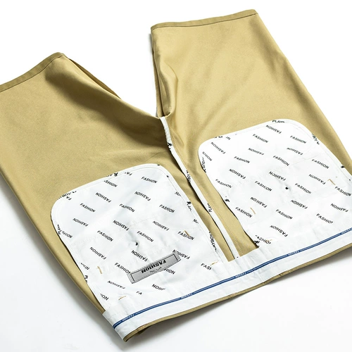 Тонкие шелковые трендовые шорты для отдыха