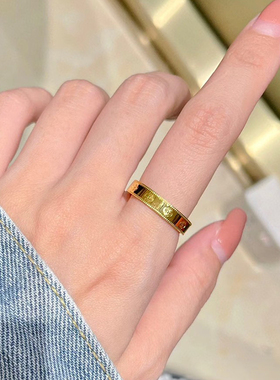 铜合金戒指 轻奢花朵戒指女高级感气质食指环闭口素圈简约手饰品