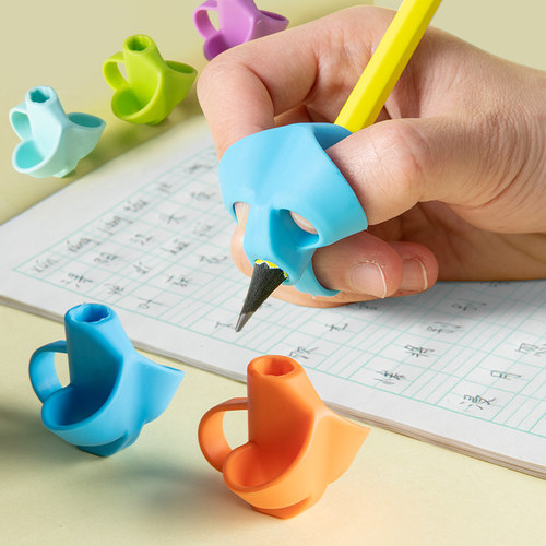 笔套握笔器矫正器幼儿童小学生拿笔抓笔纠正写字姿势铅笔用握笔套矫正握姿幼儿园初学者成人卧笔练字正姿神器 - 图1