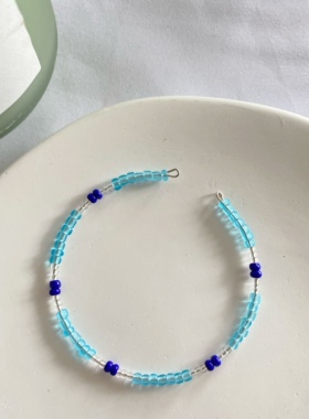 pupu设计蓝色串珠手链ins