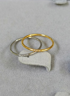 包邮回馈款~钛钢18K包金三颗小碎钻锆石细戒指女小众叠戴网红指环