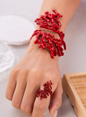 时尚不规则红色珊瑚戒指手镯欧美夸张嘻哈手饰组合套装女小礼物品