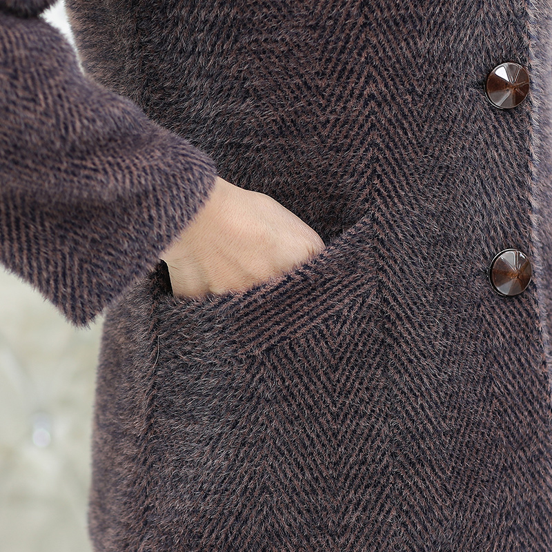 发财花旗舰店中年妈妈装冬装水貂绒外套中老年人女装短款加厚奶奶秋装毛呢上衣3