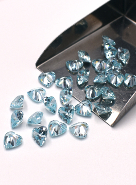 爱心形浅海蓝宝石戒面裸石海兰锆石戒指耳钉海蓝色锆石配石diy