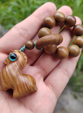 绿檀木创意文玩手捻生肖马小唐马