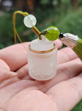 夜光镂空莲花直桶香囊手机吊坠流