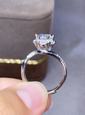 甄媛银饰八心八箭锆石