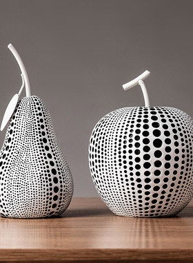 现代简约波点苹果桌面艺术摆件居家客厅轻奢玄关酒柜电视柜装饰品