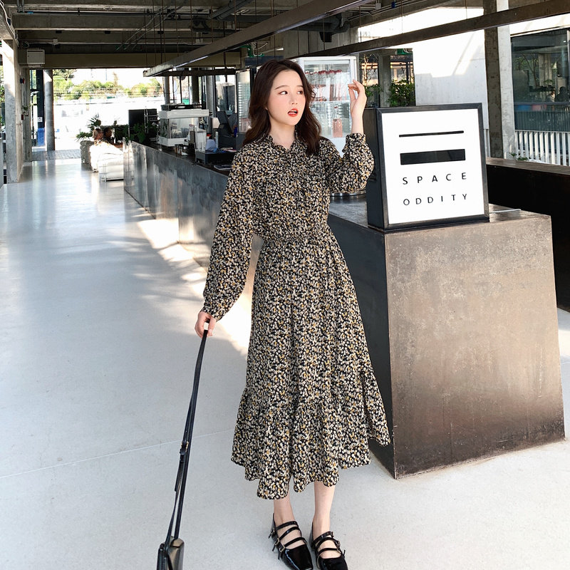 碎花女秋装2020新款中长款收腰显瘦 夏梵尼连衣裙