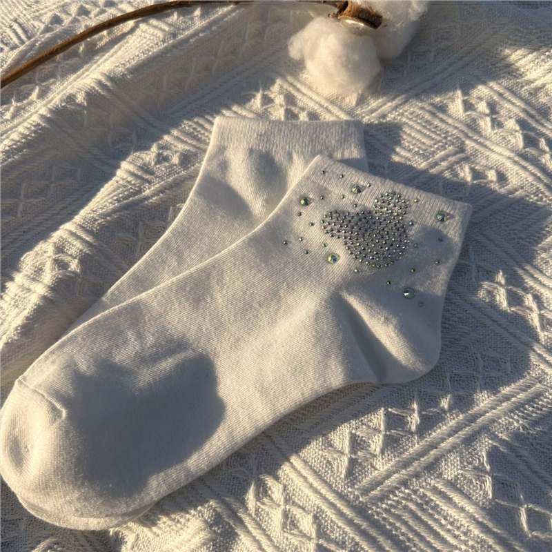 新款精致烫钻百搭小熊头春秋季女棉袜短袜舒适透气吸汗休闲运动袜,淘宝优惠券,粉丝福利购,淘宝优惠卷