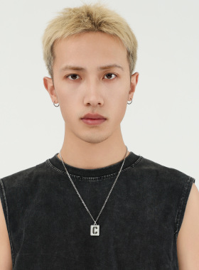 【生日礼物】YULUSUI字母项链