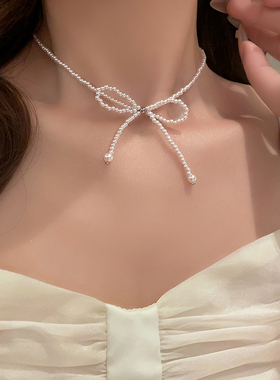 仿珍珠材质蝴蝶结项链女
