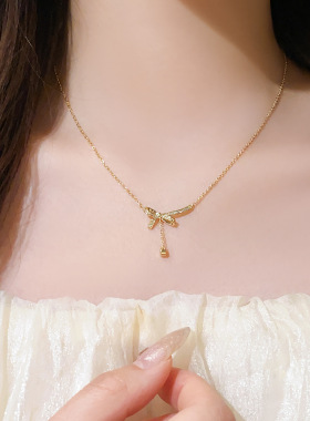 2026新款金色锆石蝴蝶结吊坠项链女感轻奢小众锁骨链气质配饰