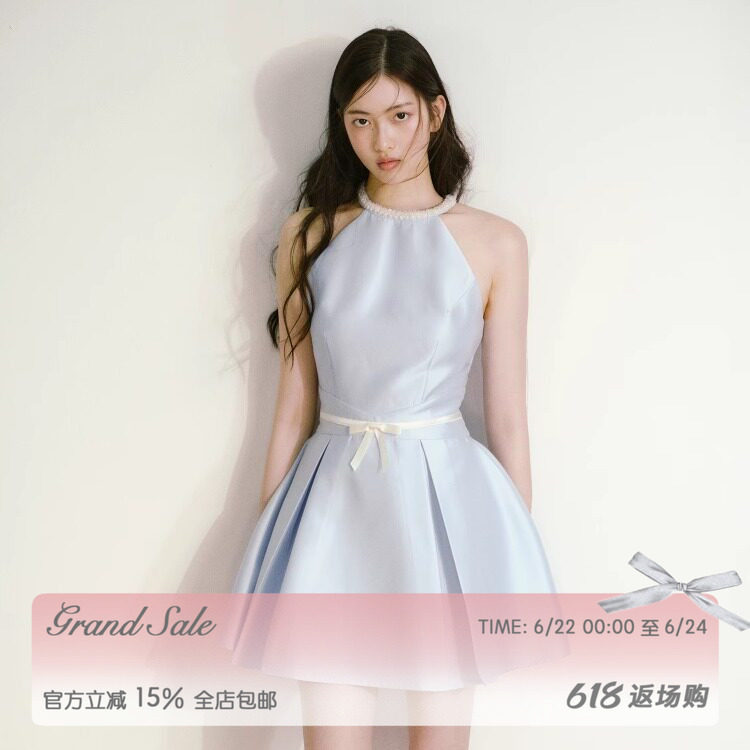 【黄灿灿同款】RECIT 蓝色缎面珍珠挂脖连衣裙收腰无袖蓬蓬短裙
