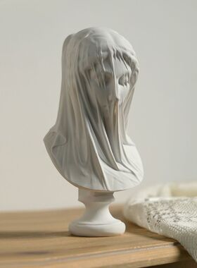 北欧风简约面纱女孩婚纱少女工艺品树脂家居摆件婚礼家居玄关装饰