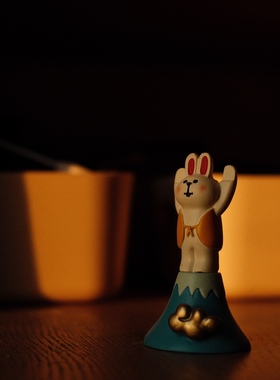 兔子公仔玩具意境装饰氛围摆件