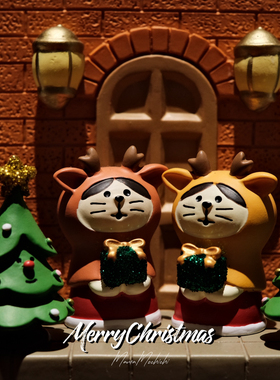 超有氛围的圣诞麋鹿摆件猫猫