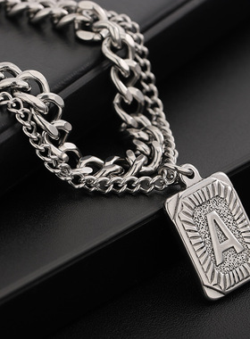 字母项链男双层钛钢不掉色百搭设计高级感爆款配饰女小众简约饰品