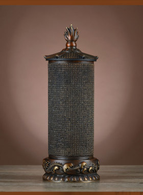 纯铜精美秽迹金刚像舍利塔