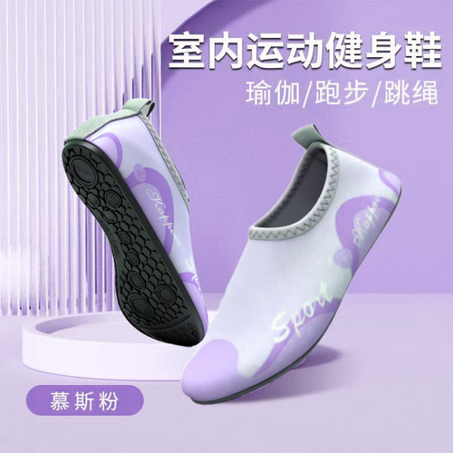 室内健身操居家无声跑步机瑜伽男女专用鞋训练跳绳女童软底运动鞋 - 图2