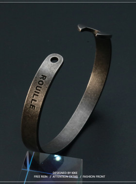 暗黑系工业风饰品开口手链