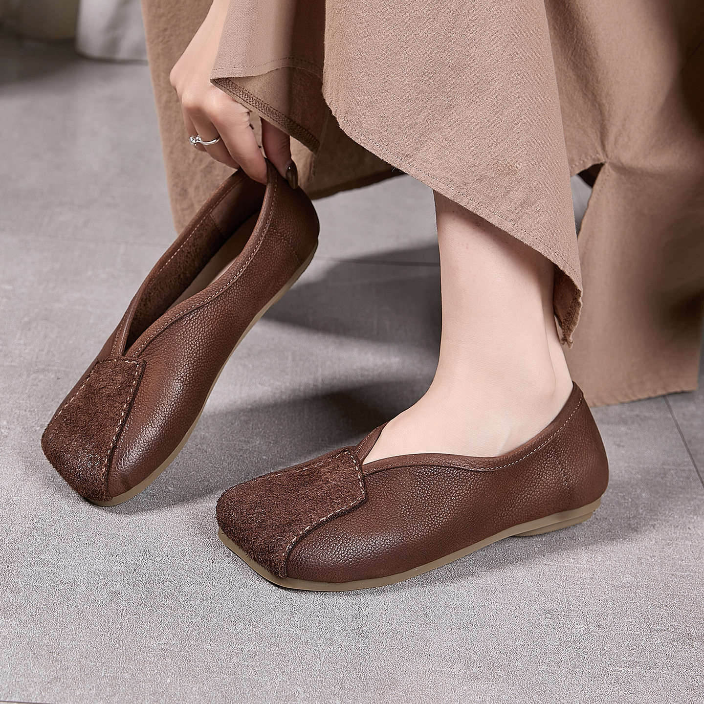 气质通勤单鞋女粗跟春夏新款方头舒适低跟工作鞋百搭平底浅口女鞋,淘宝优惠券,粉丝福利购,淘宝优惠卷