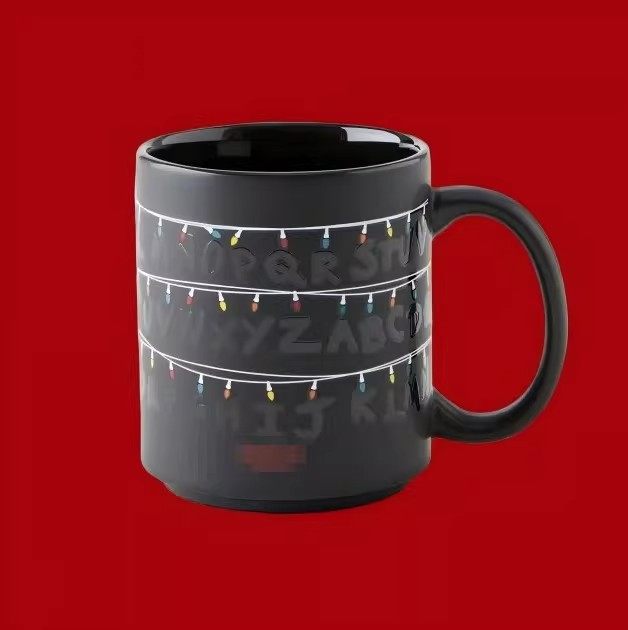 怪奇物语周边字母马克杯热感陶瓷喝水创意整蛊办公室水杯新年礼物,淘宝优惠券,粉丝福利购,淘宝优惠卷