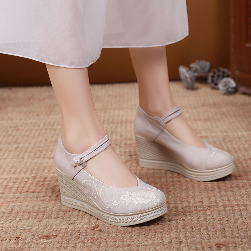 春新款高跟汉服鞋子坡跟老北京布鞋女时尚旗袍茶服鞋民族风绣花鞋,淘宝优惠券,粉丝福利购,淘宝优惠卷