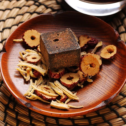 Сделайте выстрел три] коричневый сахарный имбирь Jucejube чай ци и кровь, тетушка, коричневый сахарный блок Разделите небольшие сумки 7 мешков для красных свидания Jing jing