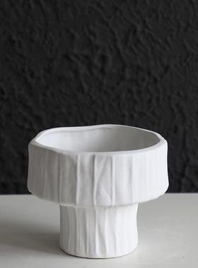 北欧白色陶瓷高脚花盆艺术插花器现代客厅家居装饰品直筒花瓶摆件