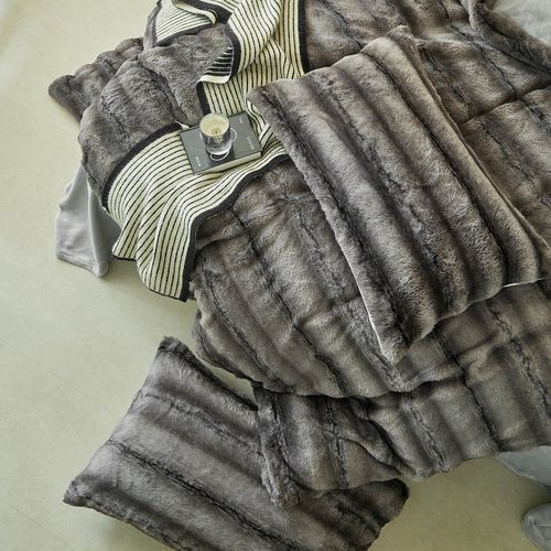 鱼梦仿皮草兔毛绒四件套灰色条纹加厚保暖床品套件轻奢被套床单 - 图1