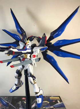 魔动高达模型TV强袭自由1/100新生命运红异端拼装手办工厂批发
