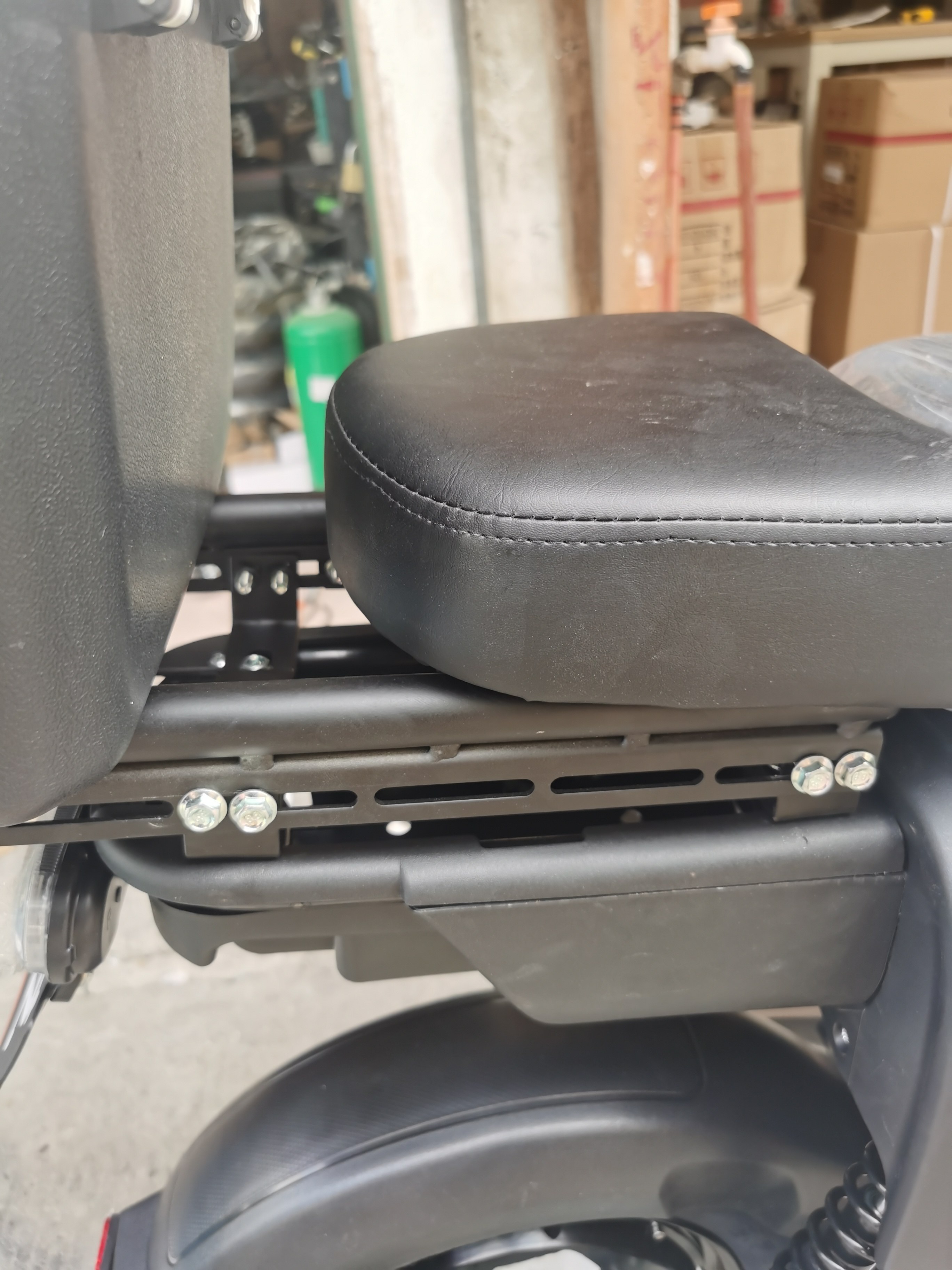 适用于新国标电动车改装加长小座垫后坐垫鞍座雅迪爱玛海绵垫子,淘宝优惠券,粉丝福利购,淘宝优惠卷