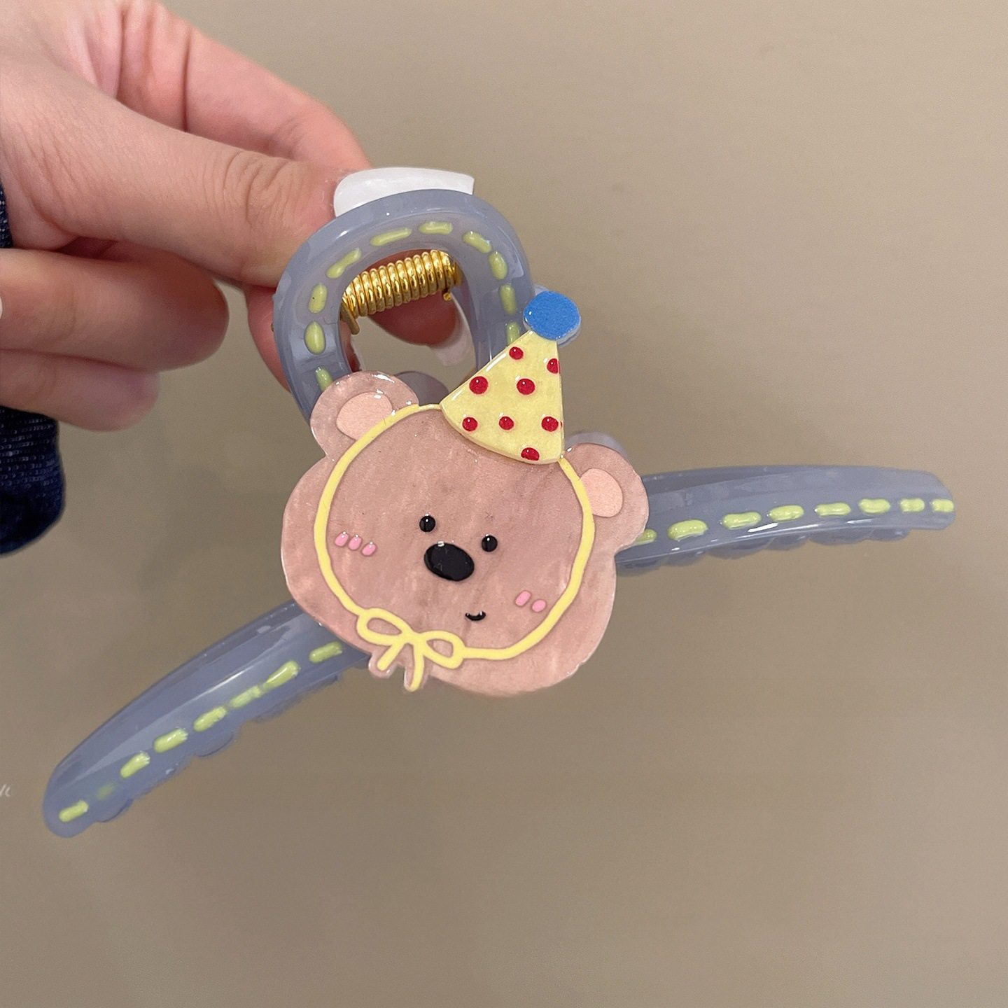 可爱手绘线条小狗抓夹2025后脑勺高级感韩国亚克力发夹大号鲨鱼夹,淘宝优惠券,粉丝福利购,淘宝优惠卷