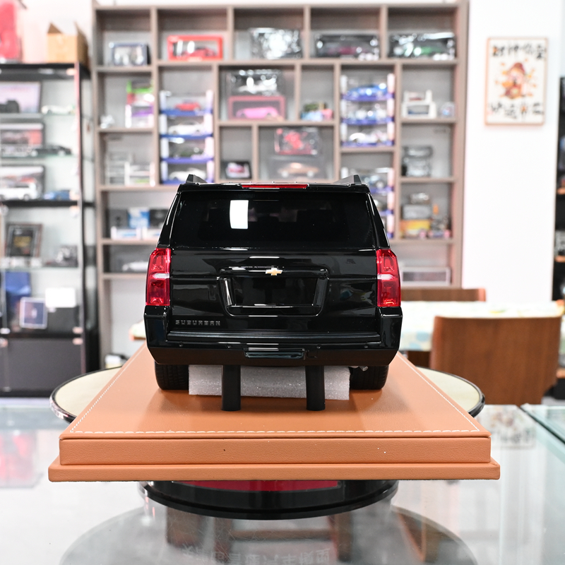 GOC 1:18 雪佛兰 萨博班 Suburban Tahoe LTZ SUV 2015 汽车模型 - 图2