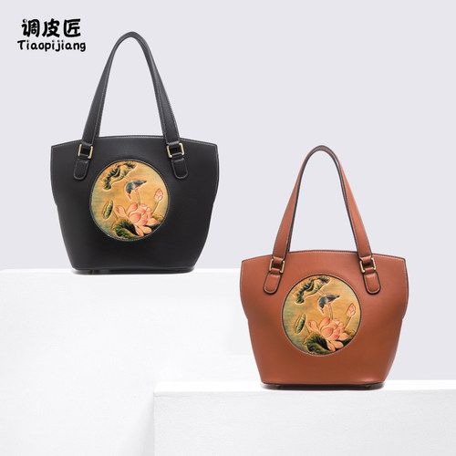 调皮匠皮雕女包2026新款秋冬通勤手提单肩包小众设计大容量托特包 - 图0