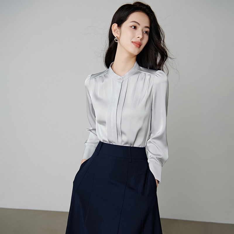 晚白2025年秋新款气质缎面立领通勤减龄休闲百搭长袖衬衫女