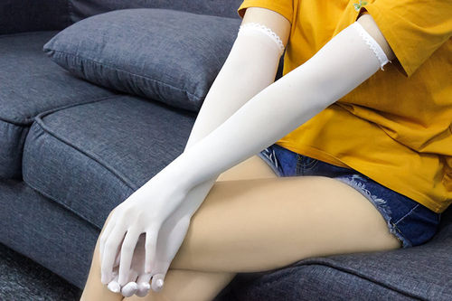 丝袜手套男女通用天鹅绒柔顺丝滑无缝粉红白灰色情侣精品五指手套 - 图2