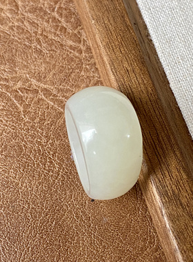 俄料白玉扳指和田玉馒头戒指戒圈指环 18-19号