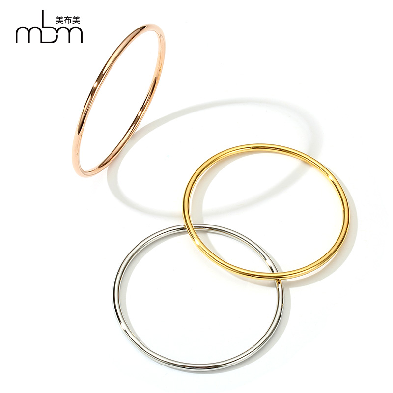 ÃÀ²¼ÃÀº«°æÊ±ÉмòÔ¼Ô²Ð릮 ̵¹å½ð¹âȦÊÖïíÅ®îѸÖÊÎÆ·ËØÈ¦ÊÖ»· 18K ÃÀ²¼ÃÀº«°æÊ±ÉмòÔ¼Ô²Ð릮 ̵¹å½ð¹âȦÊÖïíÅ®îѸÖÊÎÆ·ËØÈ¦ÊÖ»· 18K