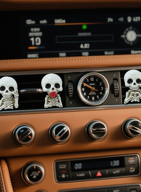 万圣节新款车载半身鬼三车载香薰创意树脂骷髅汽车出风口装饰