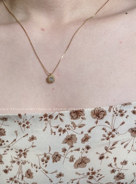 忍冬HONEYSUCKLE 冷淡风日常百搭满钻锆石四方形几何设计感项链女