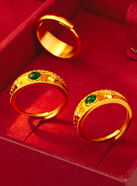 仿金色拉丝镶嵌祖母绿宝石戒指