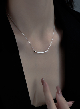 925纯银项链女一字微笑轻奢小众设计感2025年新款潮锁骨链毛衣链