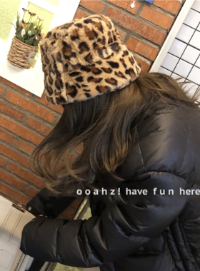今年zui洋气豹纹水桶帽