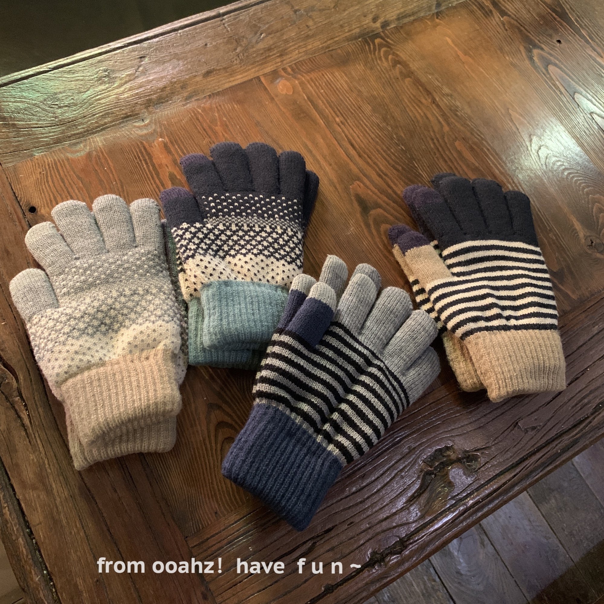 抗冻装备｜双层加绒 中性配色情侣秋冬保暖纯色骑车触屏手套男女,淘宝优惠券,粉丝福利购,淘宝优惠卷